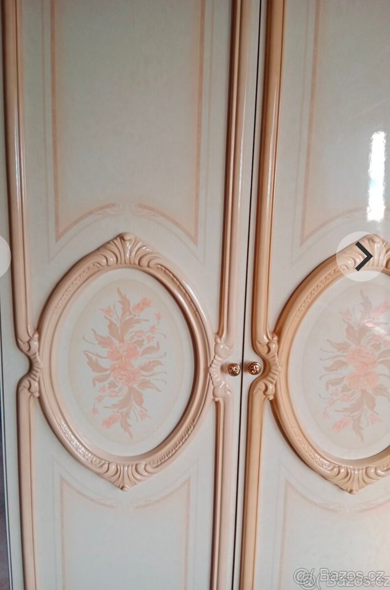 Nádherná ložnice - 7