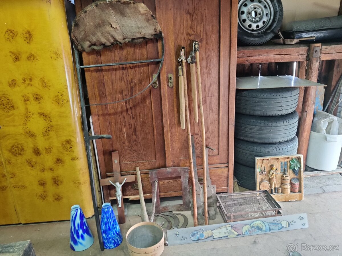 Staré cepy,ploché řemeny, hašple atd.viz fotky - 7