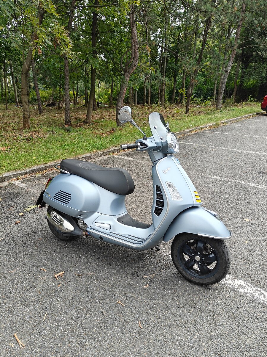 Vespa GTS 300 SuperTech - 7