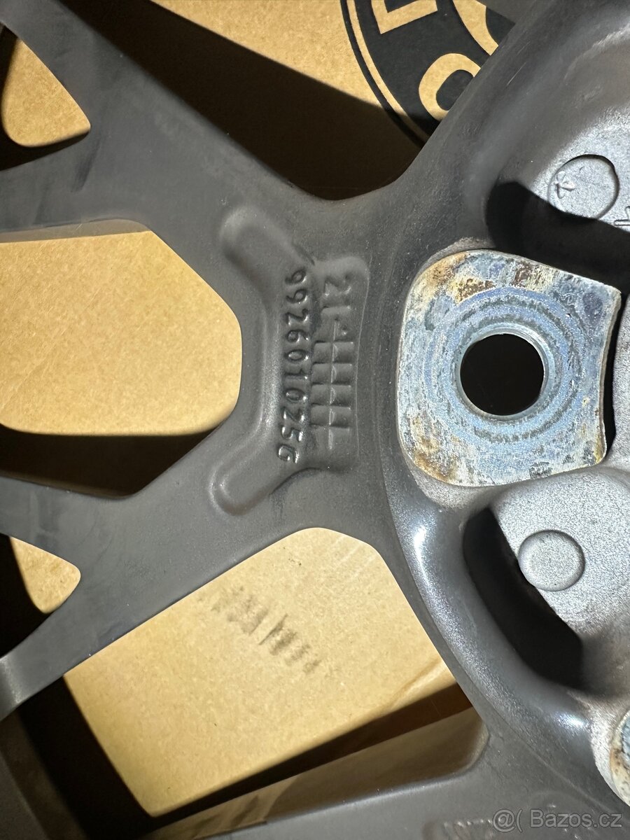 5x112 R21 305/30 Porsche - 7