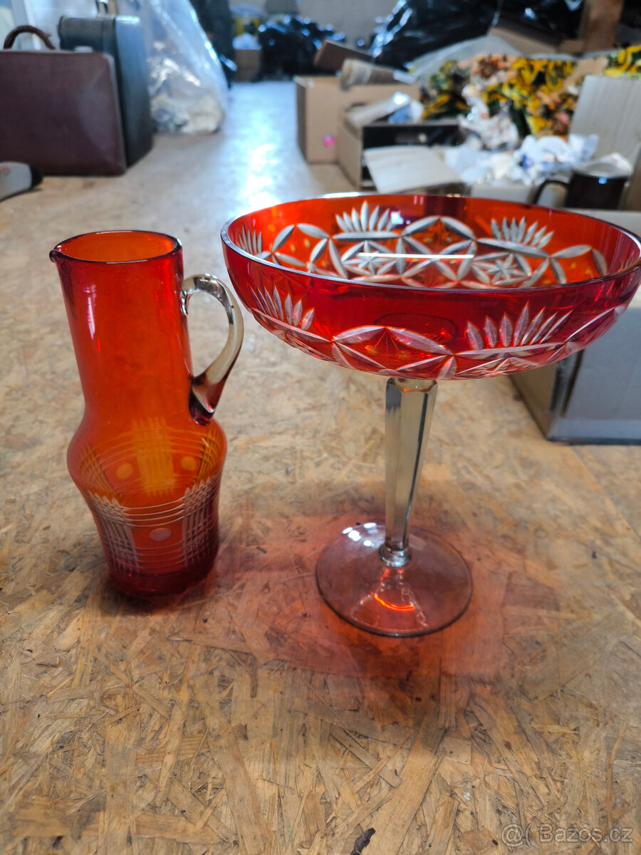 Hrníčky, sklenice, talíře, keramika, sošky a jiné nálezy na - 7