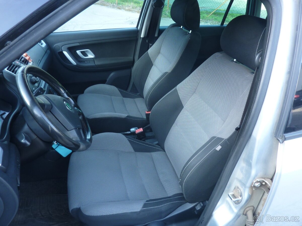 ŠKODA FABIA KOMBI SPORT 1.2 51 KW 2009 KLIMA - 7