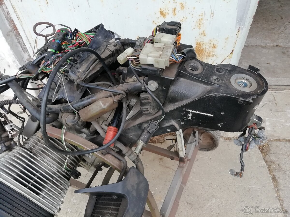 Motor BMW R1100R - 7