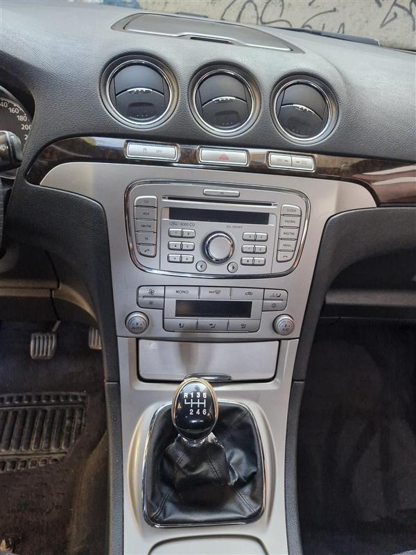 Prodám Ford Galaxy 1,8TDCi (2009) - nová cena - 7