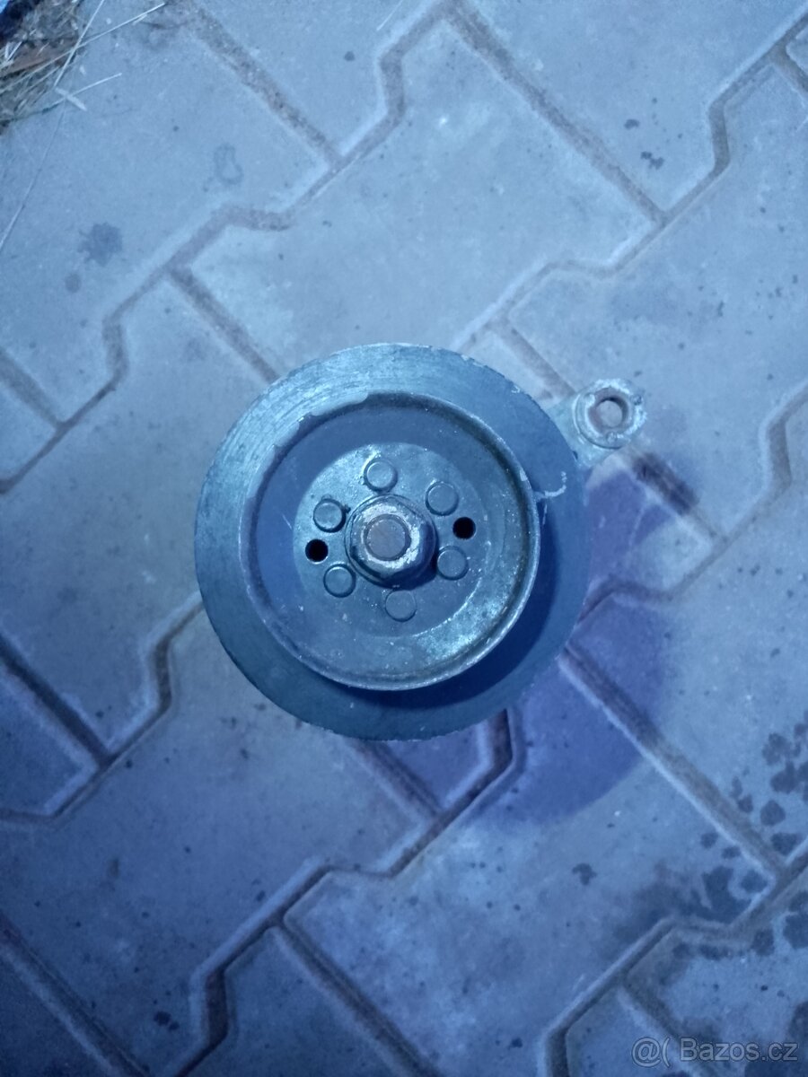 Prodám dvě dynama - 7