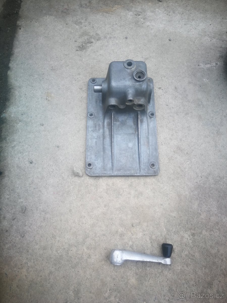 Skla na Škoda 1202 - 7