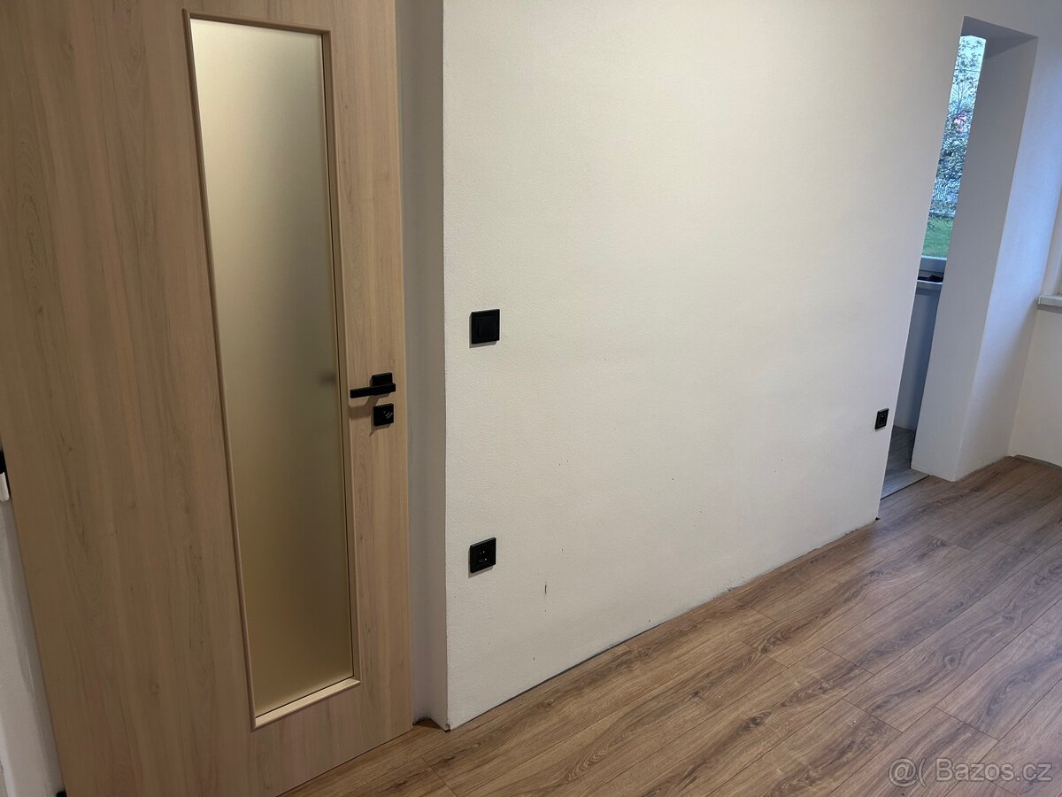 Byt 3+1 se zasklenou lodžií - 7