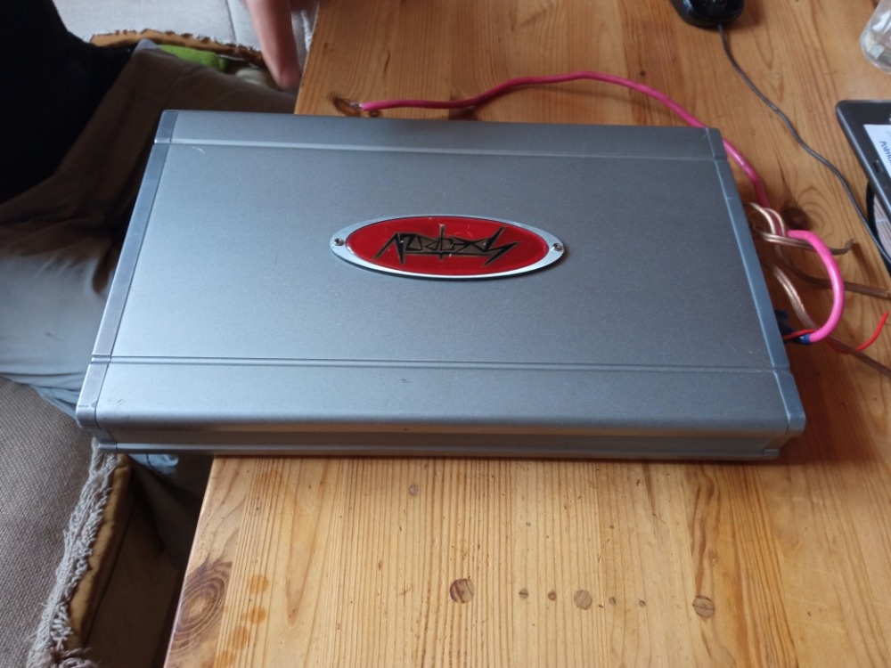 zesilovač do auta SPEKTRON - 7