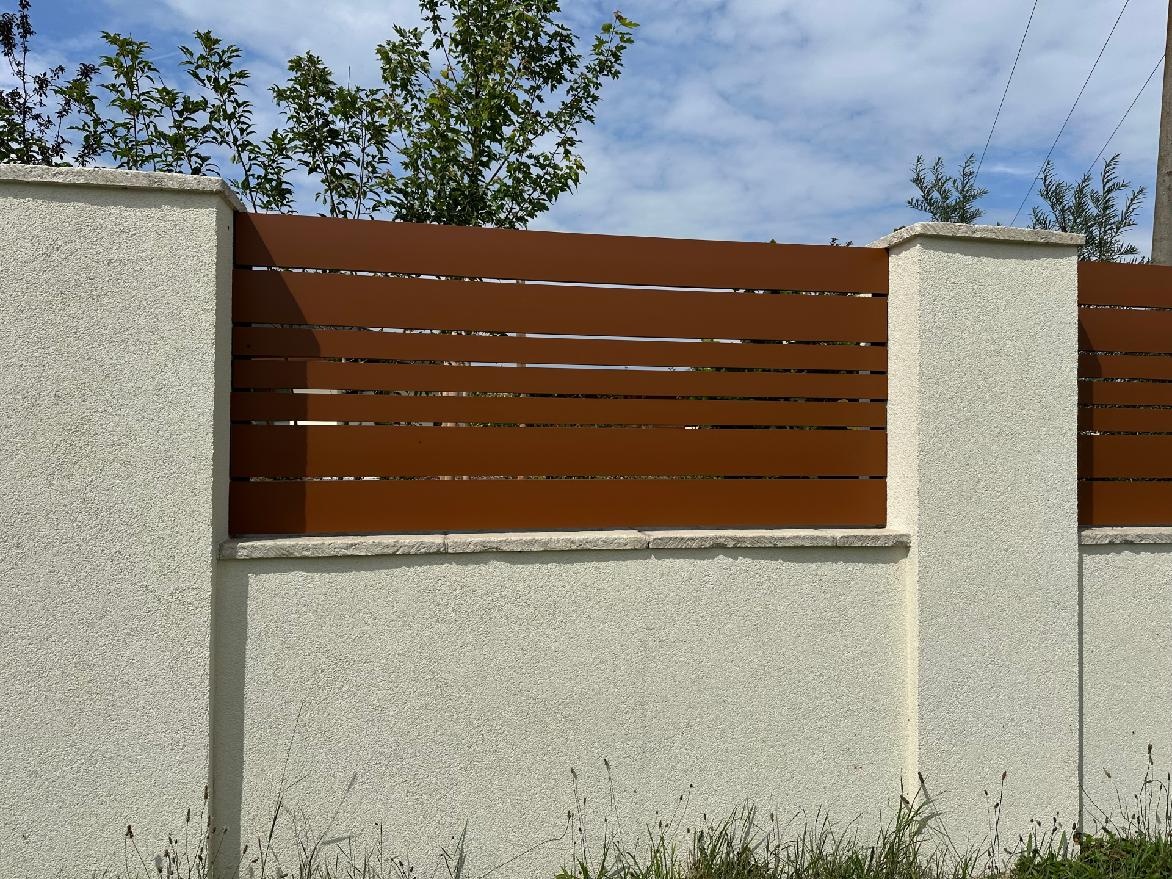 Hliníková prkna na plot - 7