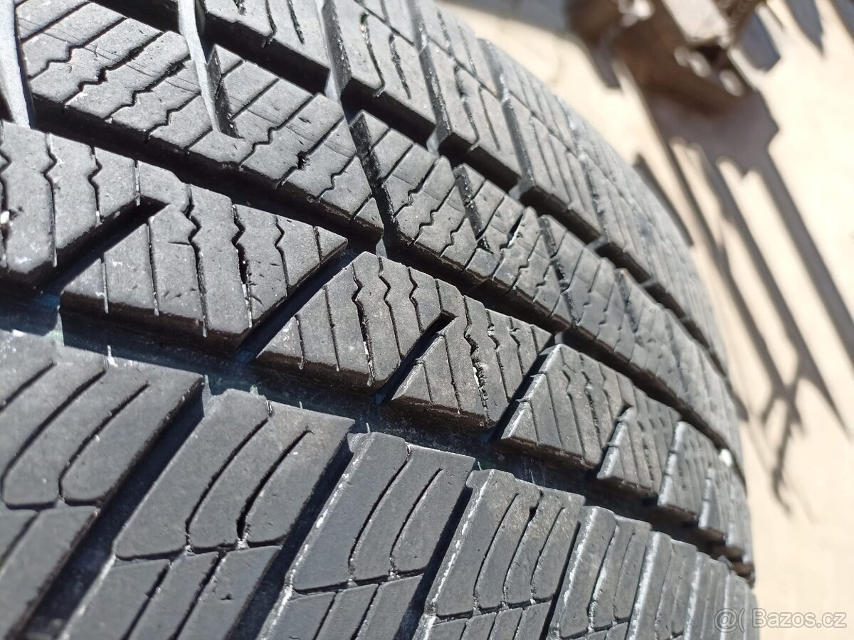 Zimní 205/60R16 - 7