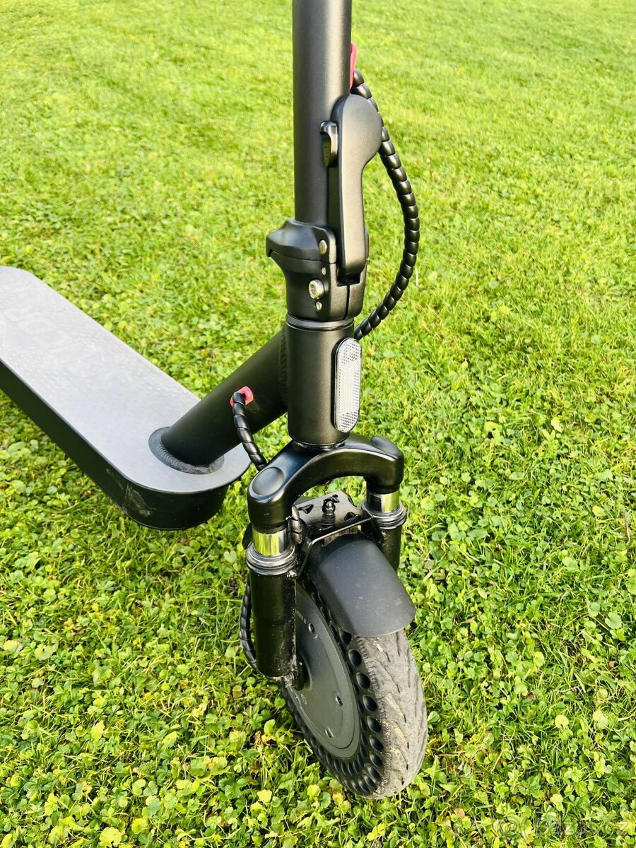 Elektrokoloběžka - 7