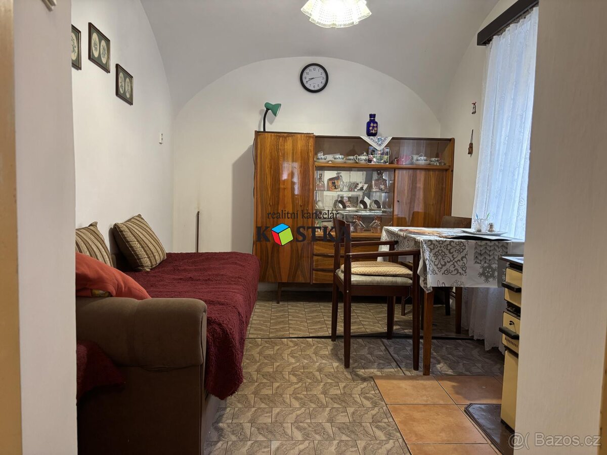 Rodinný dům s velkým pozemkem Bartošovice - 7