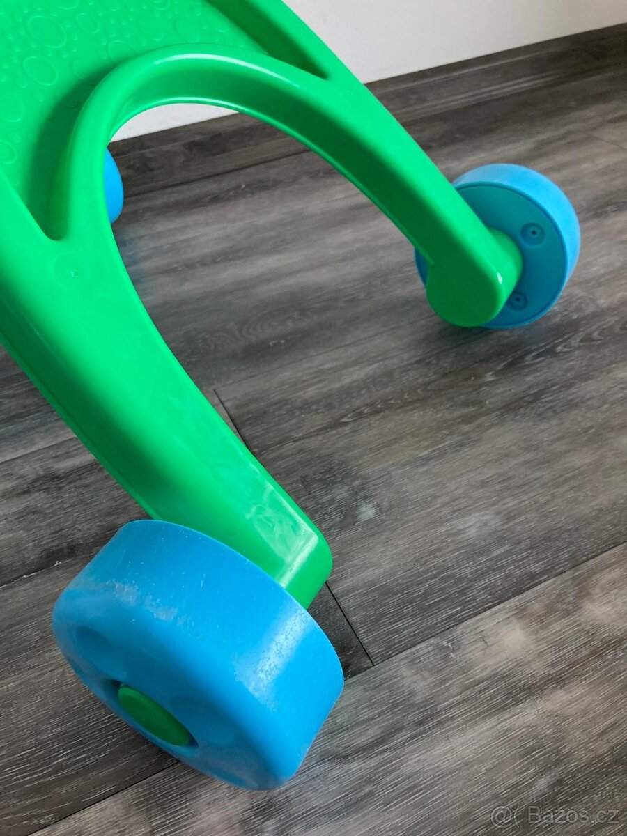 Chodítka a hrací stolek - 7