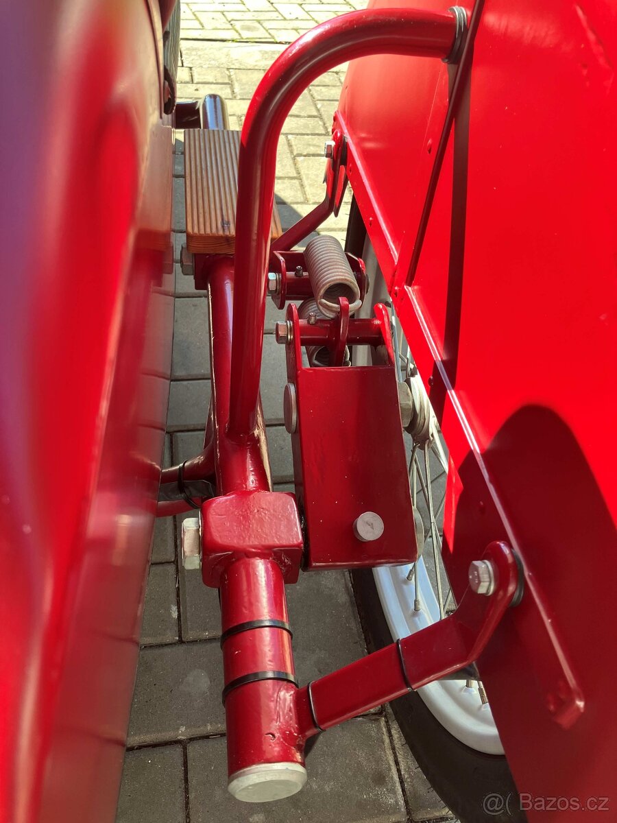 Přívěsný postranní vozík/ sajdkára - 7