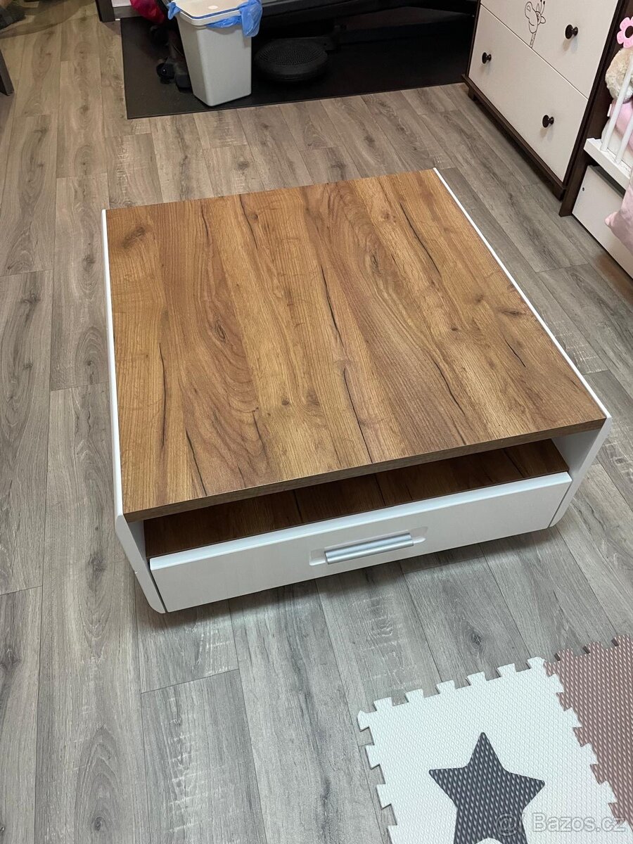 Konferenční stolek - 7