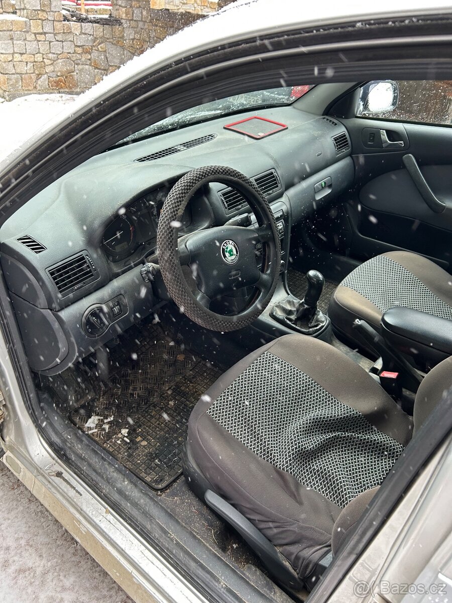 Škoda Octavia 1.9tdi,66kw r.v. 2000 - 7