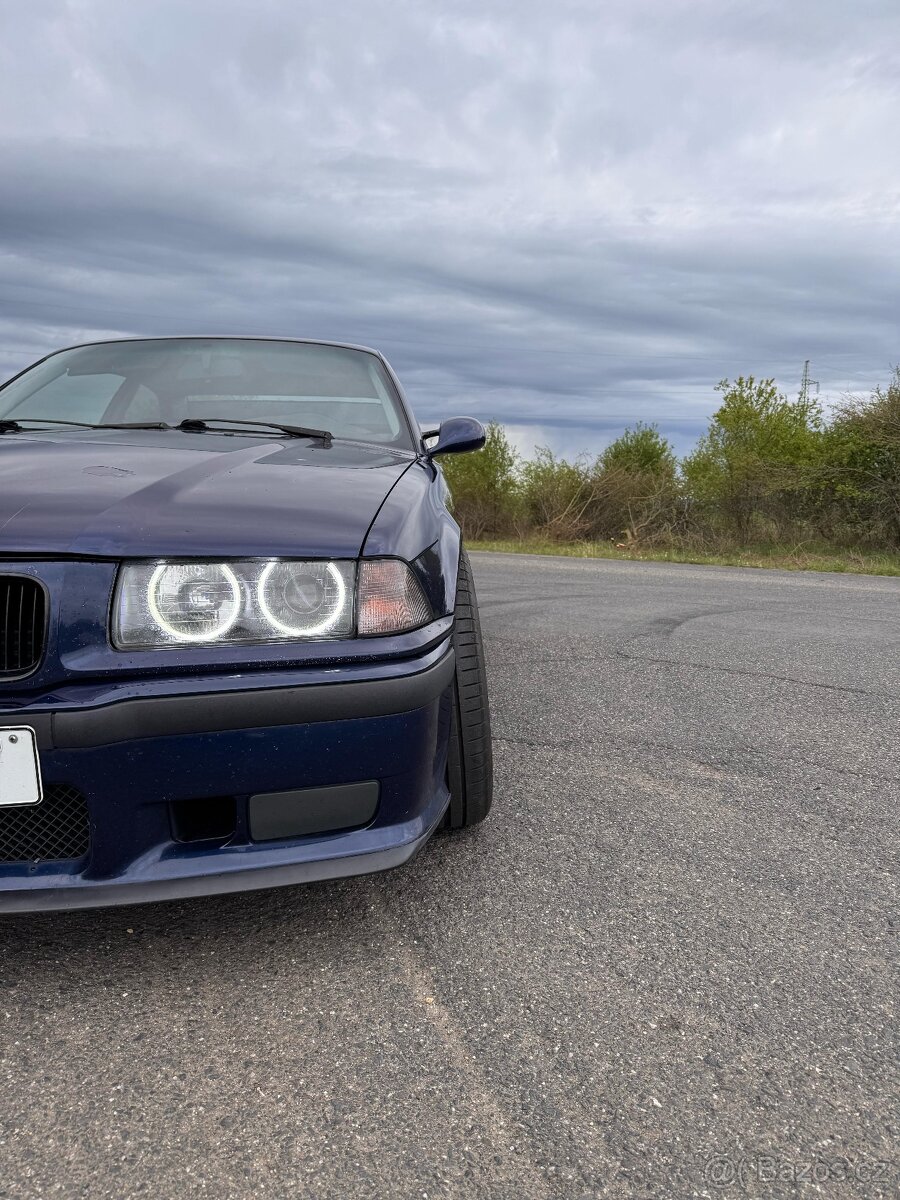 e36 coupe 325i - 7