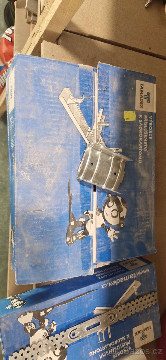 Přebytky materiálu ze stavby - 7