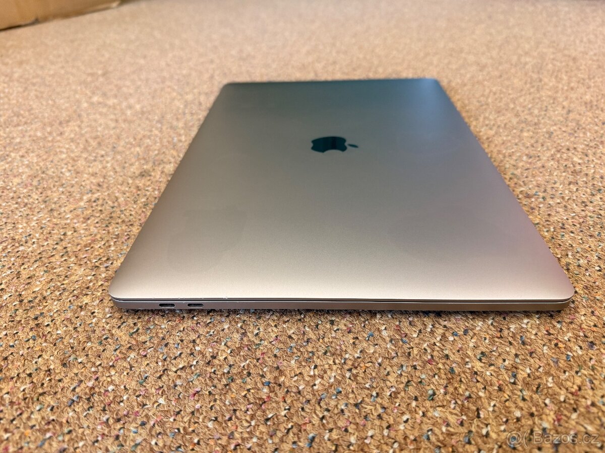 MacBook Pro 15” 2017/i7/16GB/256Gb SSD/Space Gray - 7