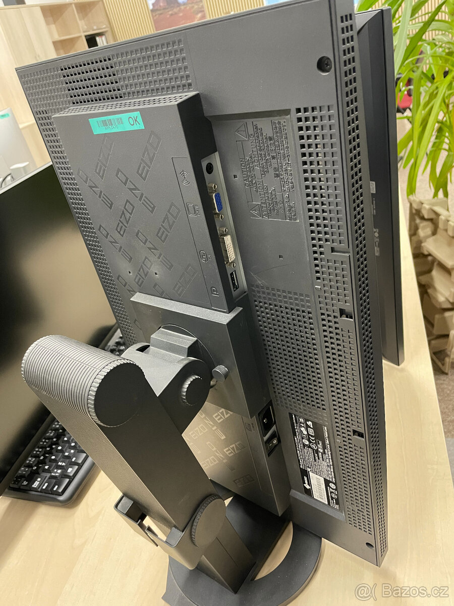 23" IPS Full HD (1920x1080px) EIZO FlexScan EV2333W - 7