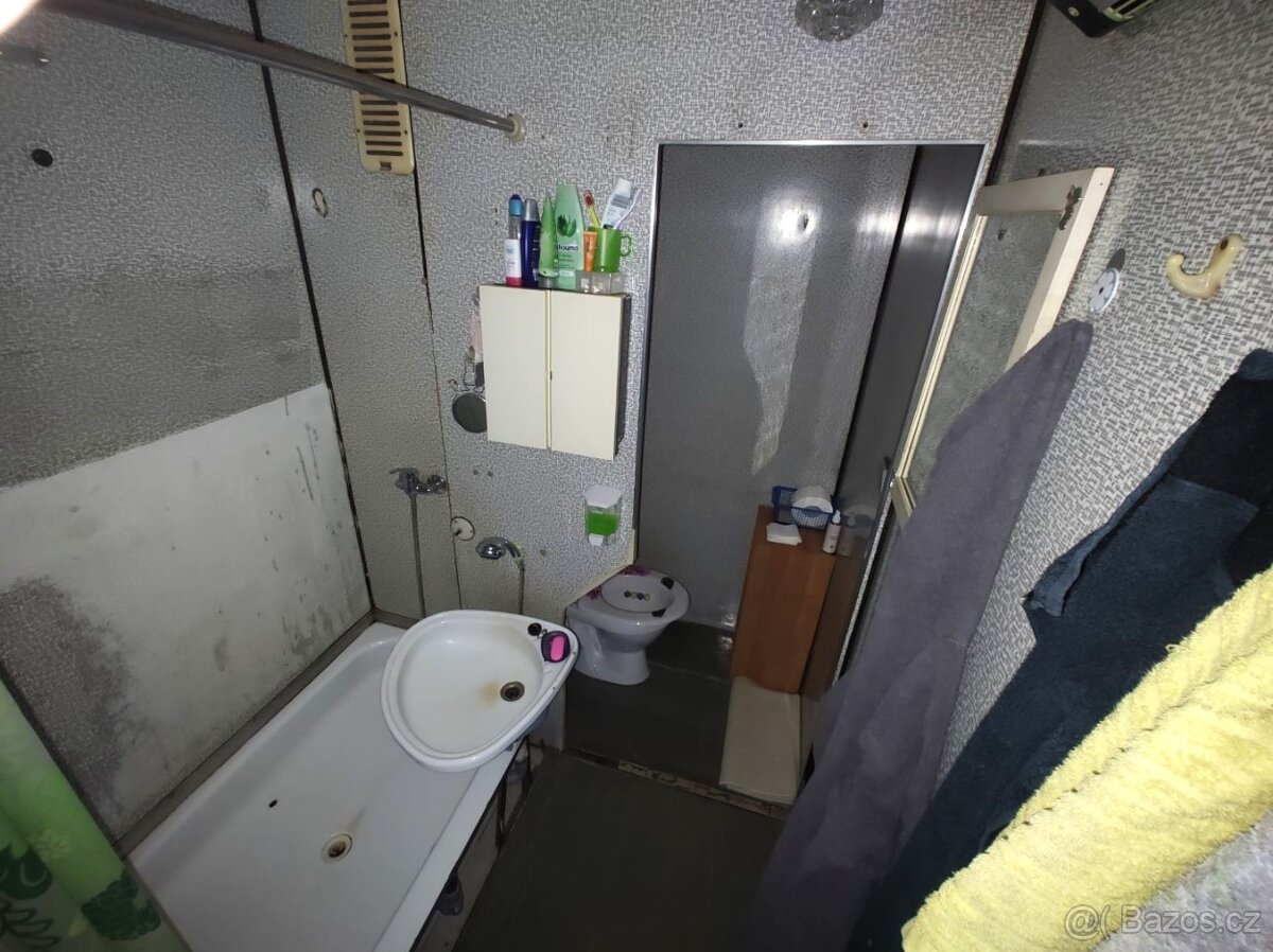 Pronájem bytu 2+1 51m², ul. Bezručova, Chomutov - 7