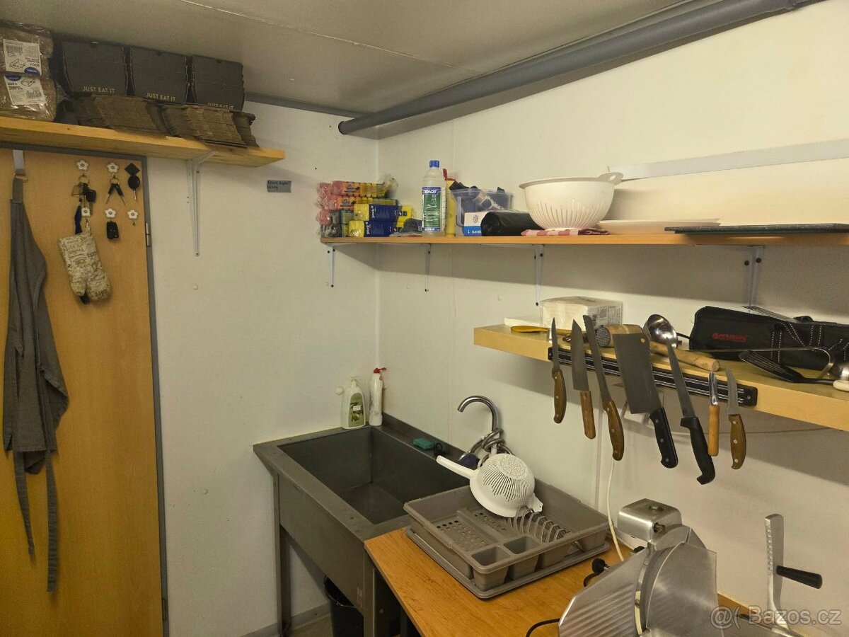 MOBILNÍ KONTEJNER, BUŇKA 7 x 3 M - 7