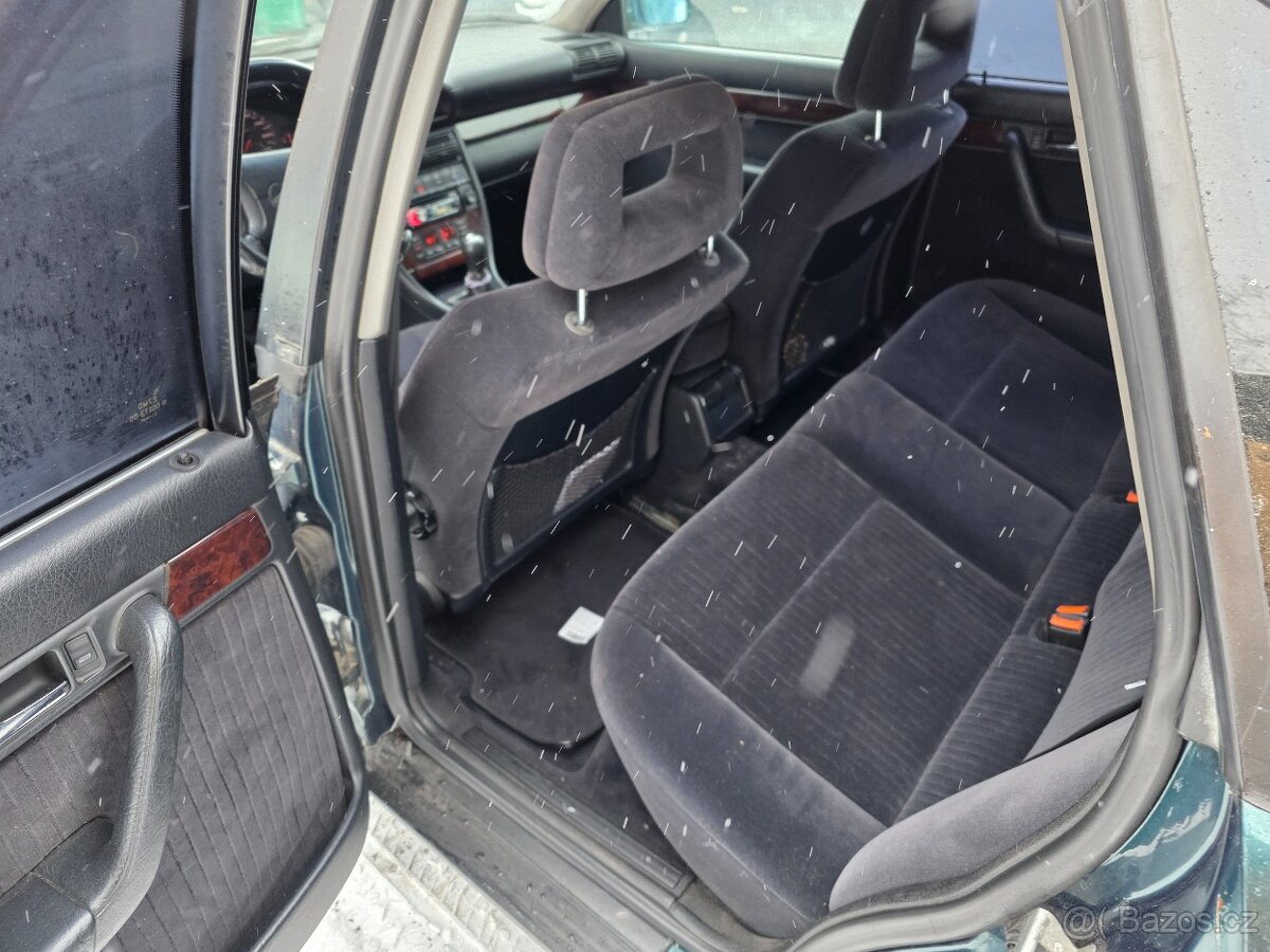 Audi 100 quattro - 7