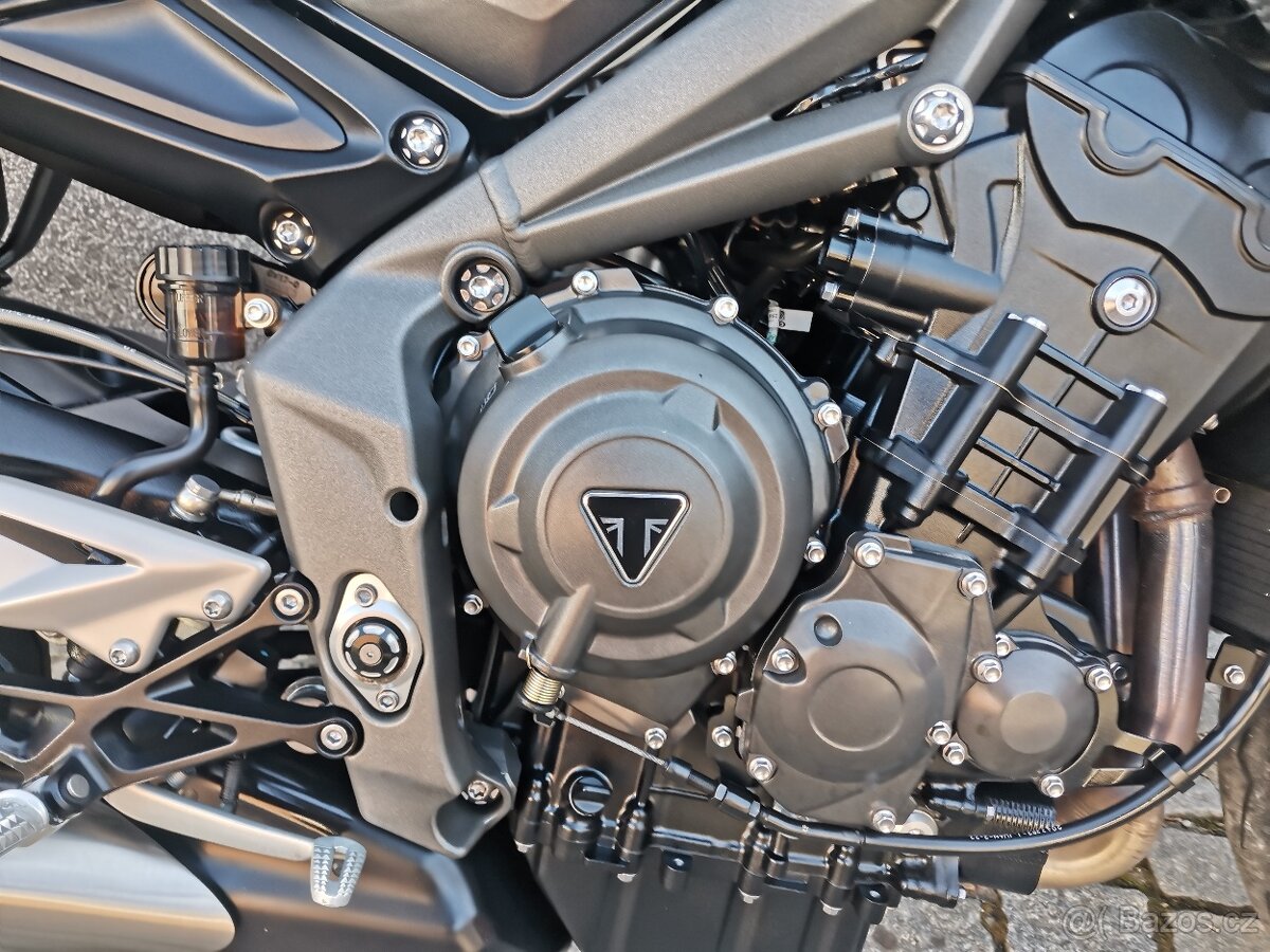 Triumph Street triple - 7