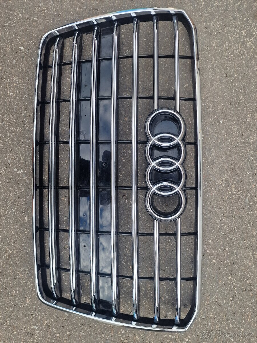 Maska AUDI A8 - 7