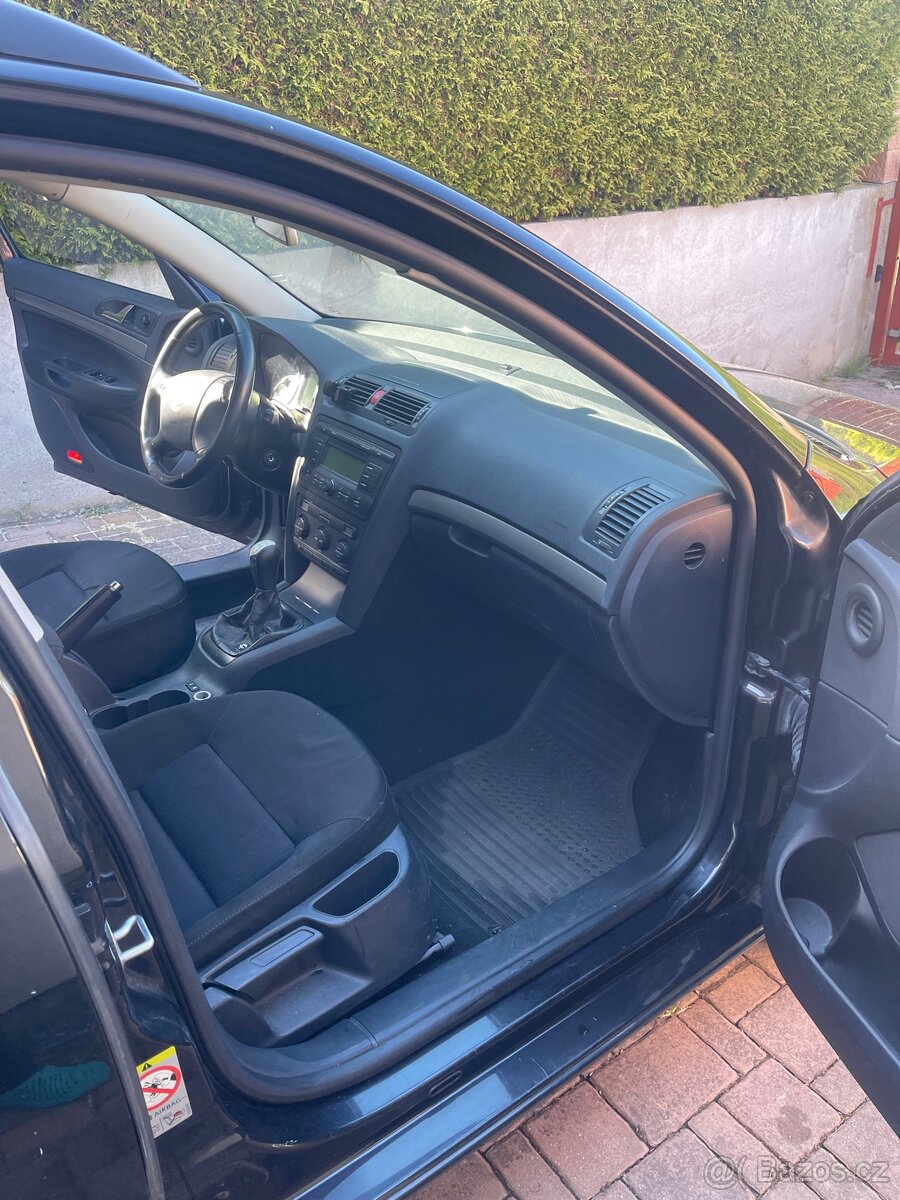Škoda Octavia 2.0TDI - 7