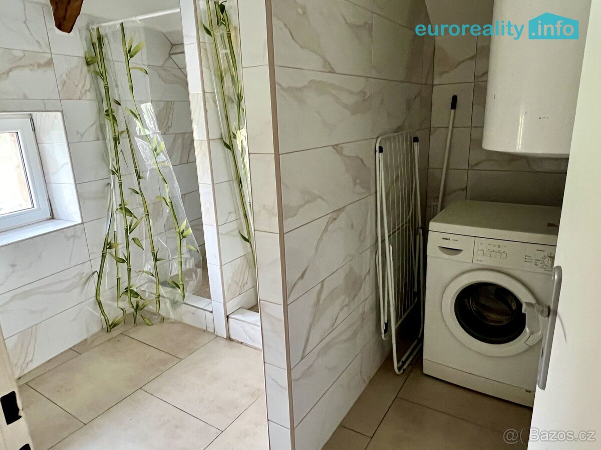 Pronájem, rodinný dům, Úherce, ul. Náves - 7