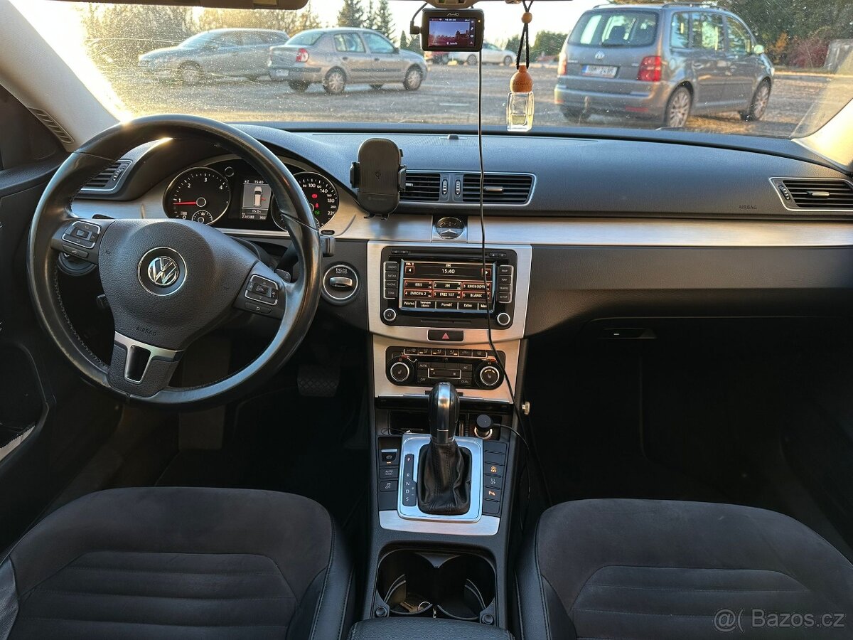 VW Passat B7 Highline s DSG - 7