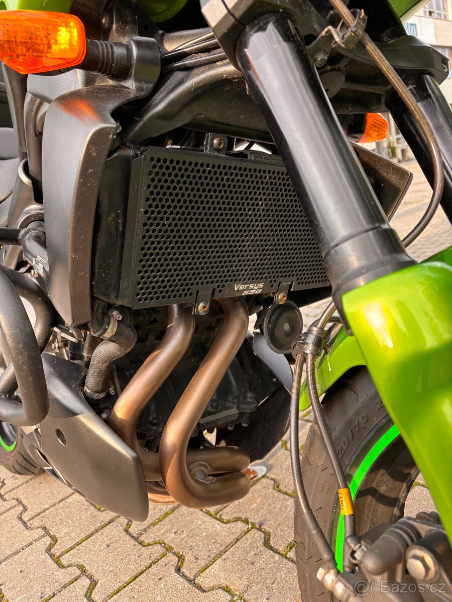 Kawasaki versys 650 - 7