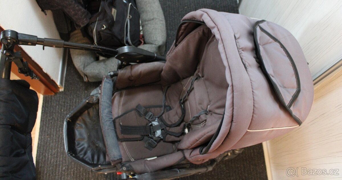 PRODÁM KOČÁREK TROJ KOMBINACI - 7