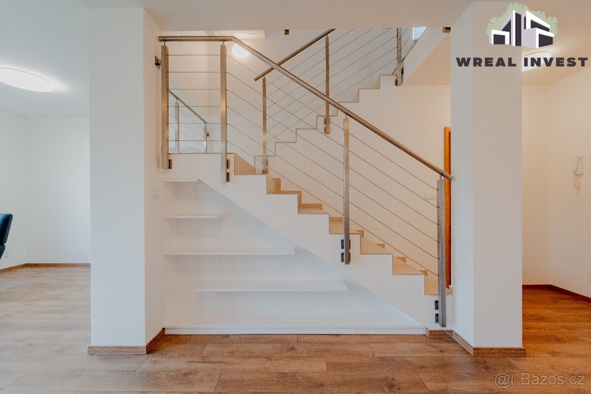 PRODEJ NOVOSTAVBY RD 4+KK S DVOUGARÁŽÍ VE VELKÉ POLOMI - 7