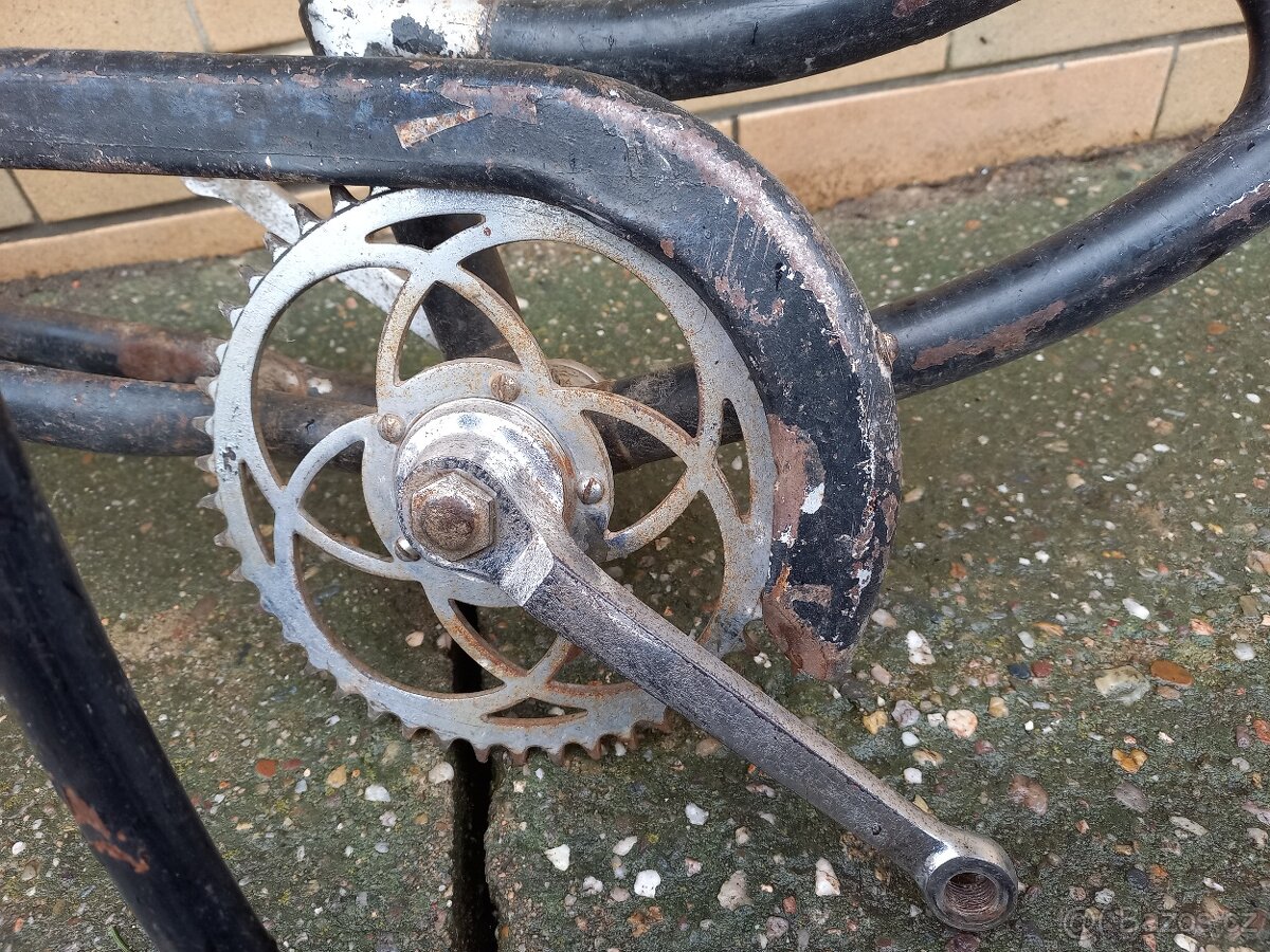 Historické kolo a díly - 7