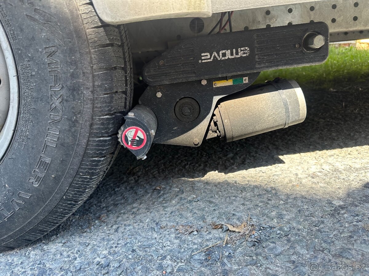 Karavan Bürstner Belcanto 2013 – výbava-klima-mover - 7