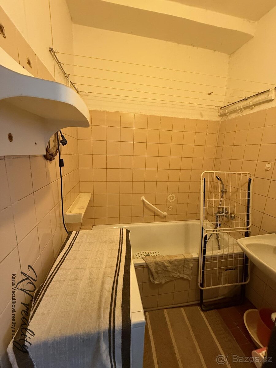 Pronájem bytu 2+1, CP 37 m2, ul. Tyršova, Vsetín - 7