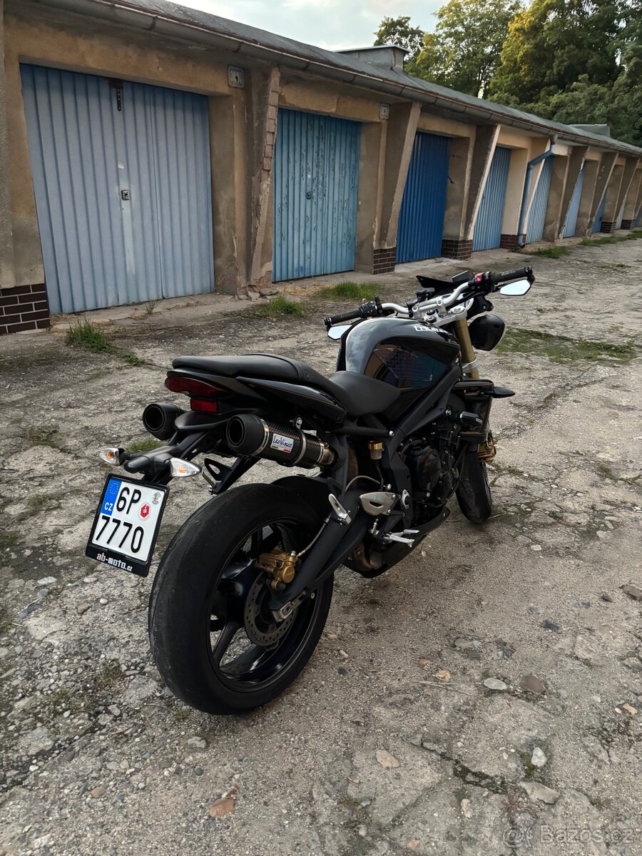 Triumph Street Triple 675 - 7