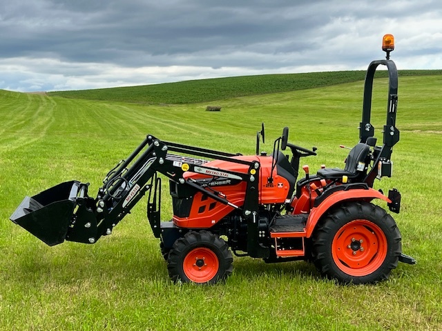 Malotraktor Avenger 26 + čelní nakladač - 7