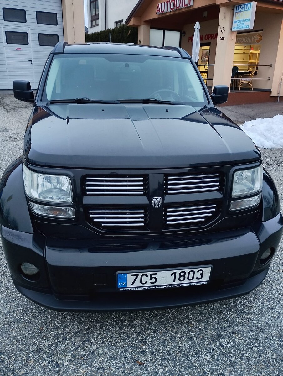 Prodam Dodge nitro 2.8 CRD AWD - 7