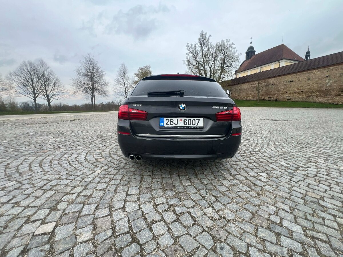 BMW 525d xDrive - 7