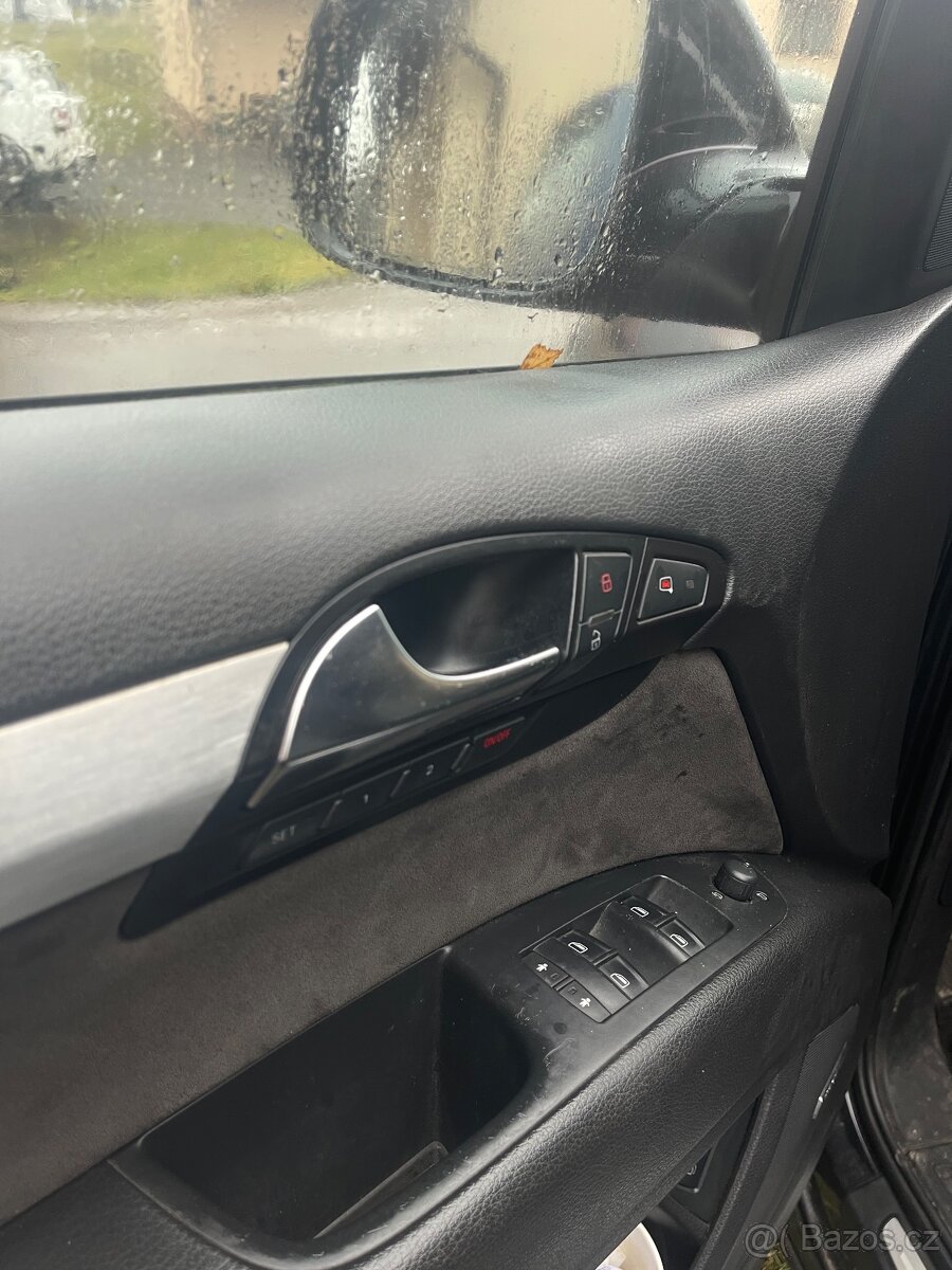Audi Q7 4,2TDI 2010 - 7