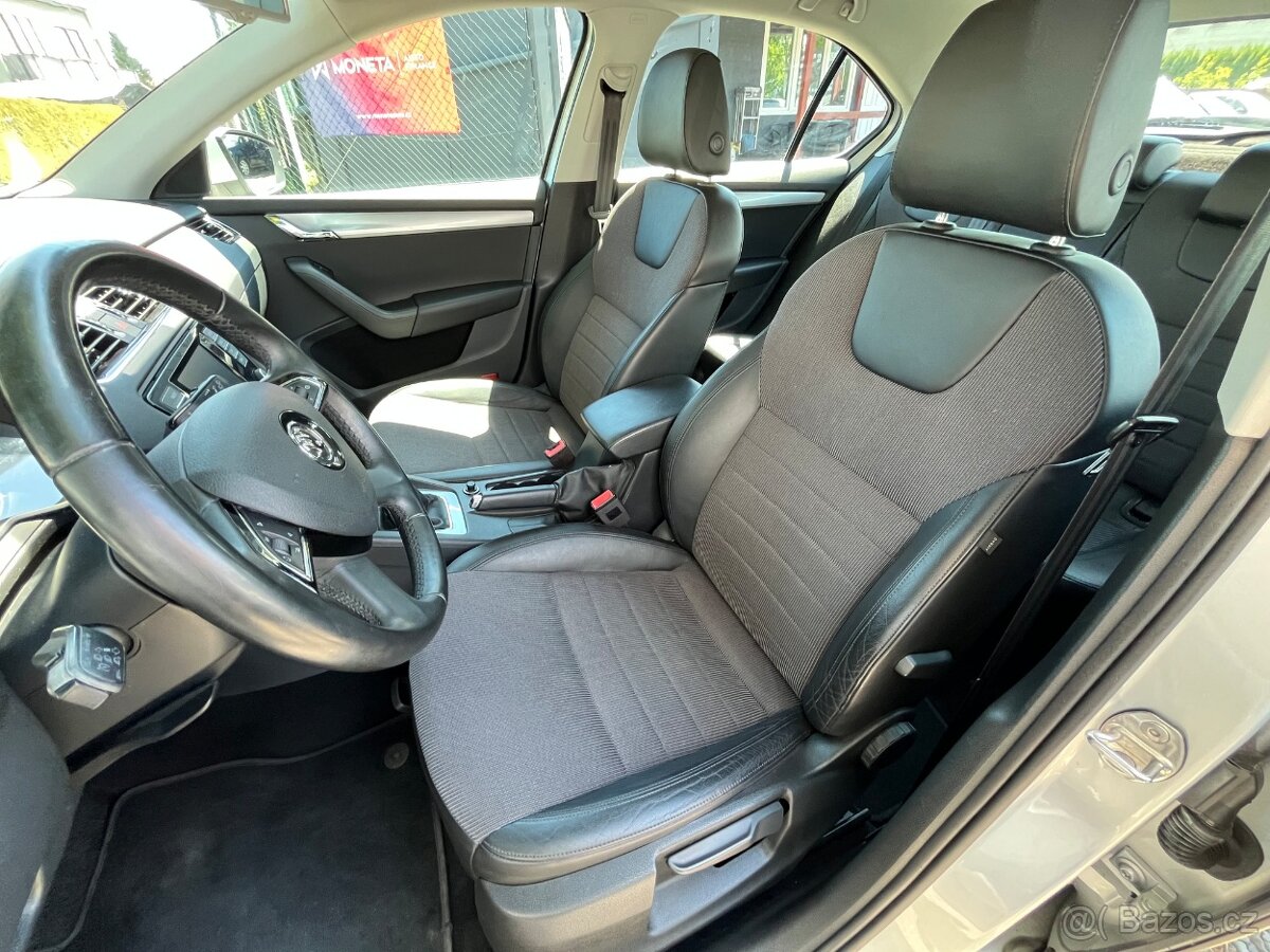 Škoda Octavia 1.4 TSi Elegance, Xenony - 7