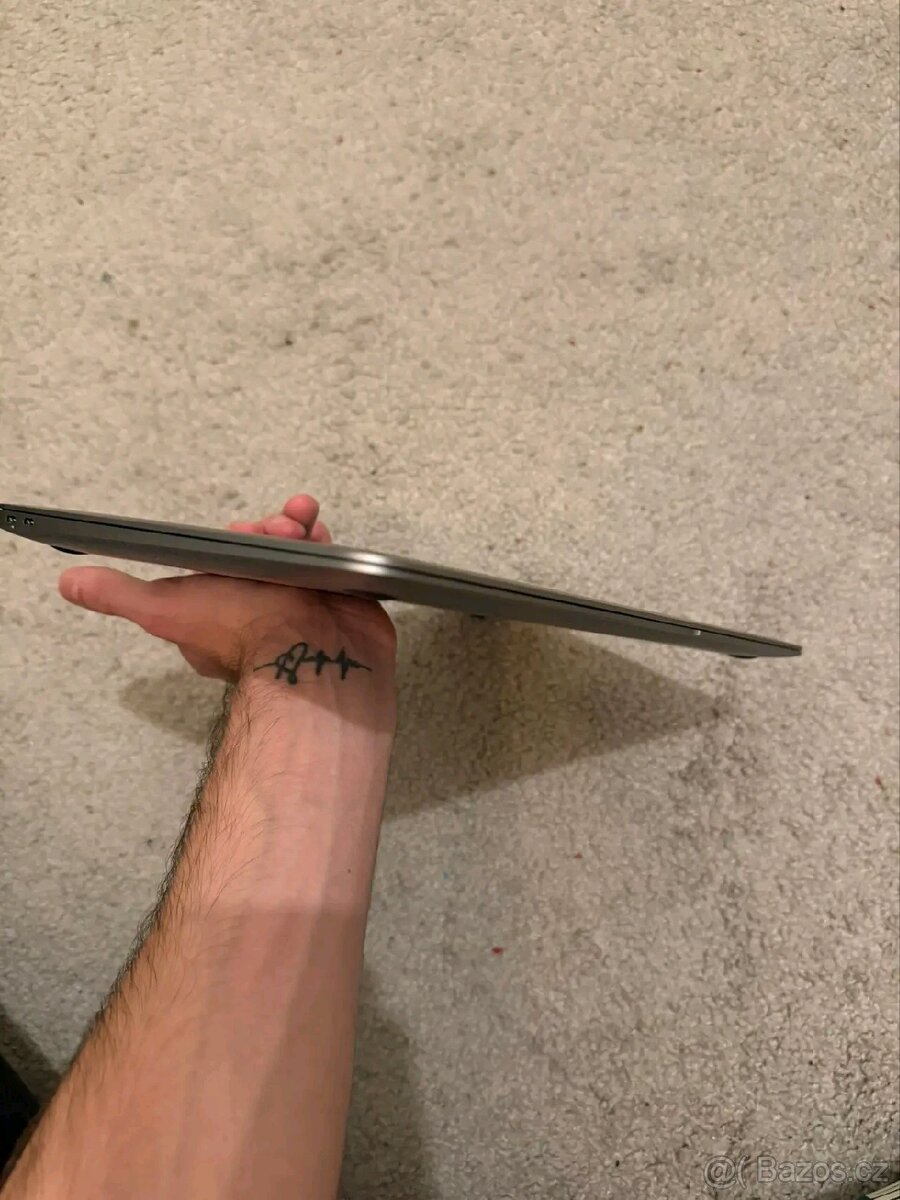 MacBook Air 2020 M1 8GB - 7