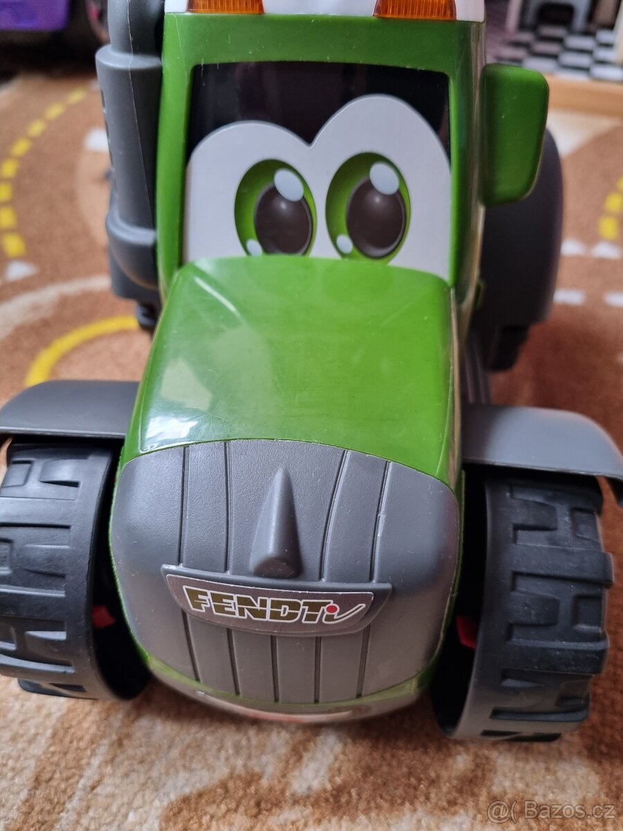 První traktor Dickie - 7