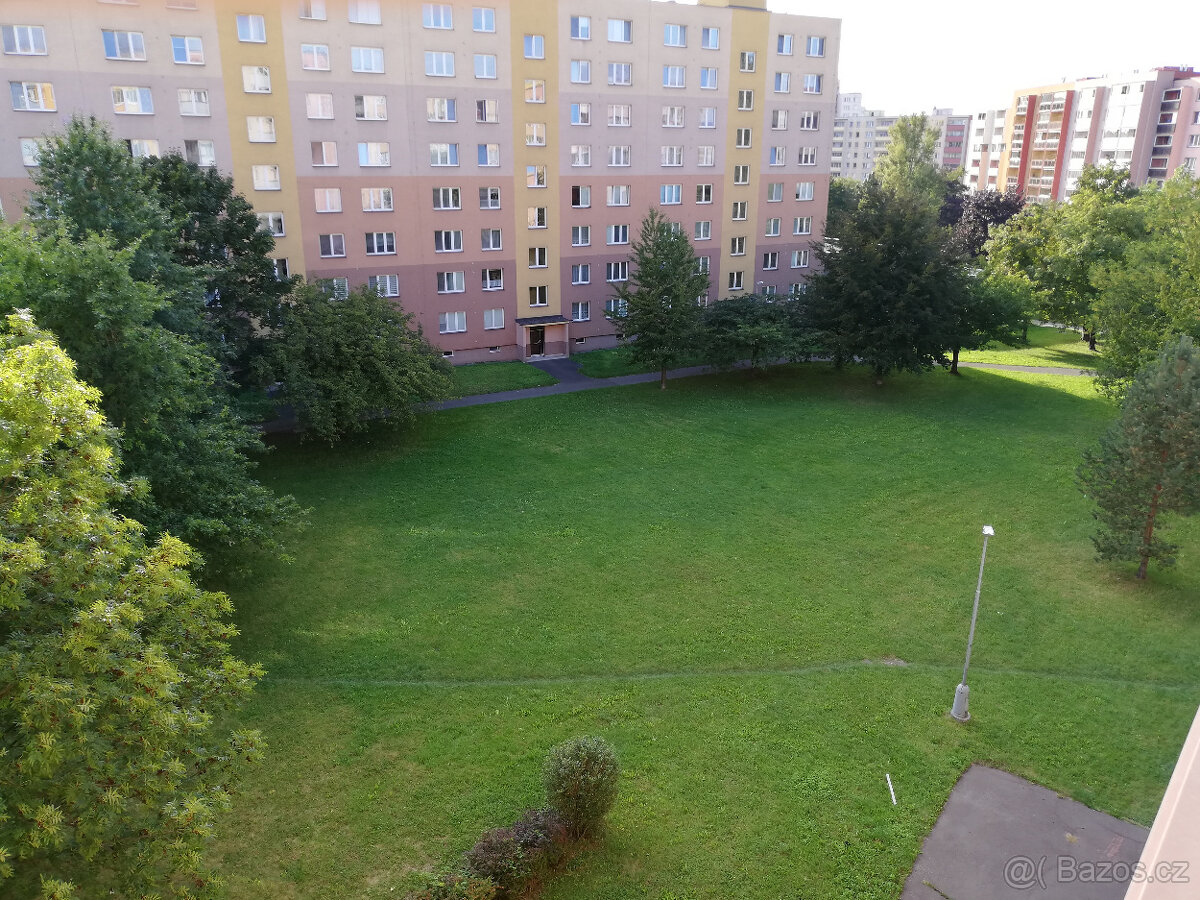 KAUCE JEN 10.000 KČ, 1+kk J.Brabce 21, Ostrava - 7