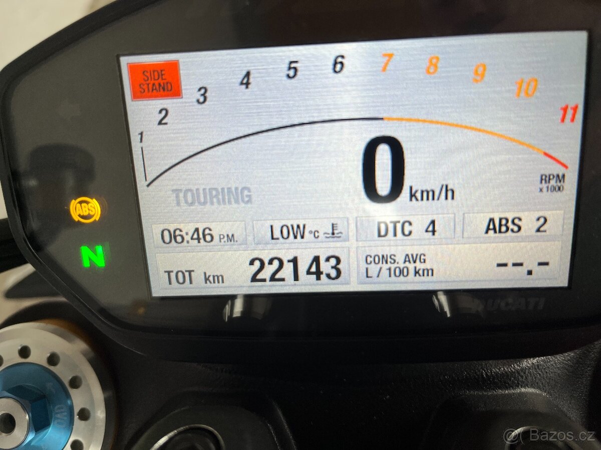 Ducati Monster 1200 S - 7