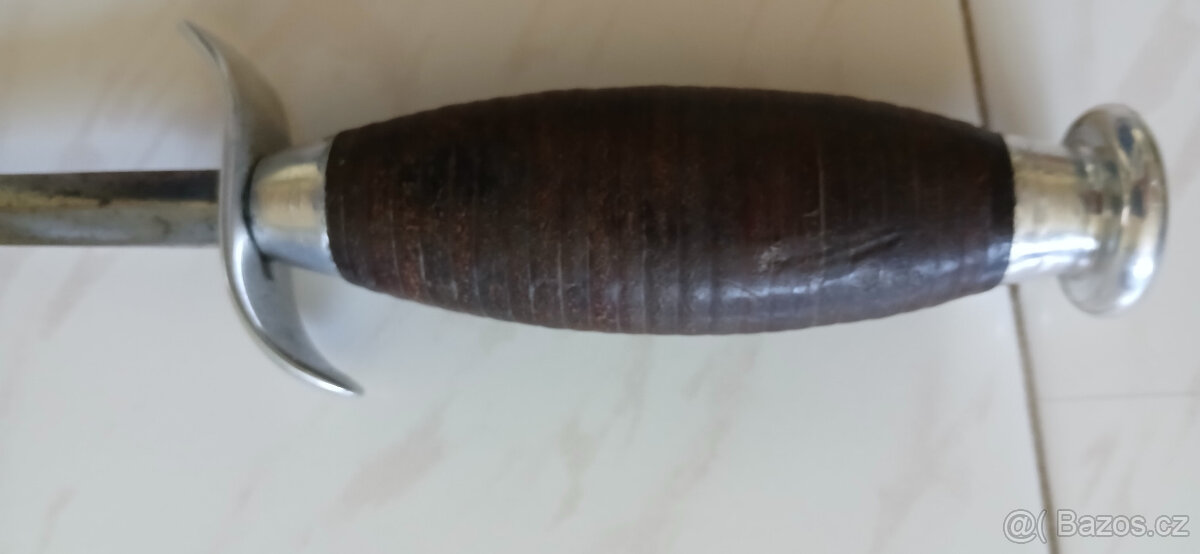 Stará čtyřhraná dýka - 7