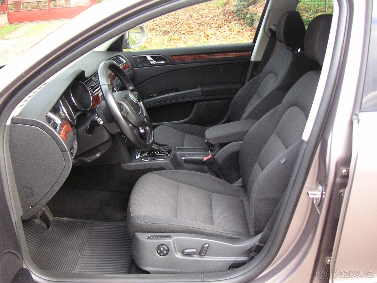Škoda Superb II 2.0 TDI, Combi, DSG - 7
